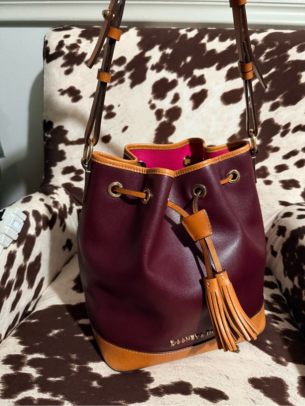 Like New! Dooney and Bourke Claremont Drawstring Bucket- Bordeaux